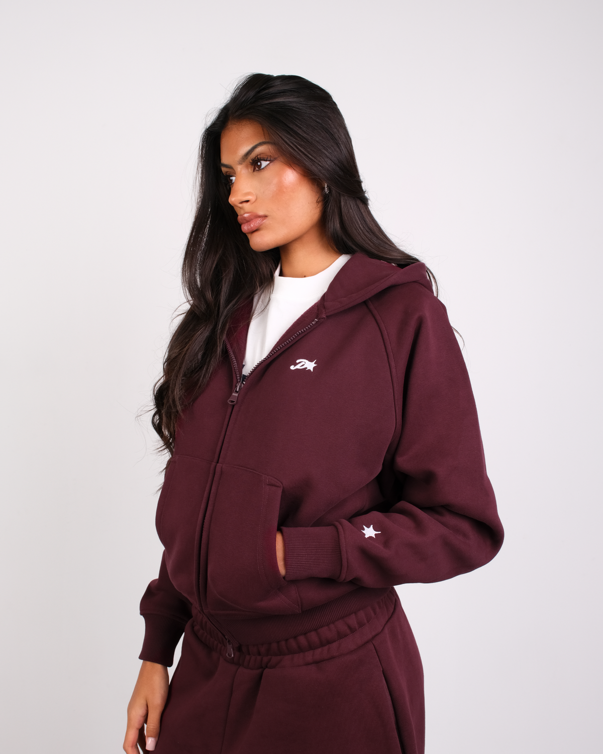 WINE DAY2DAY ZIP-UP HOODIE
