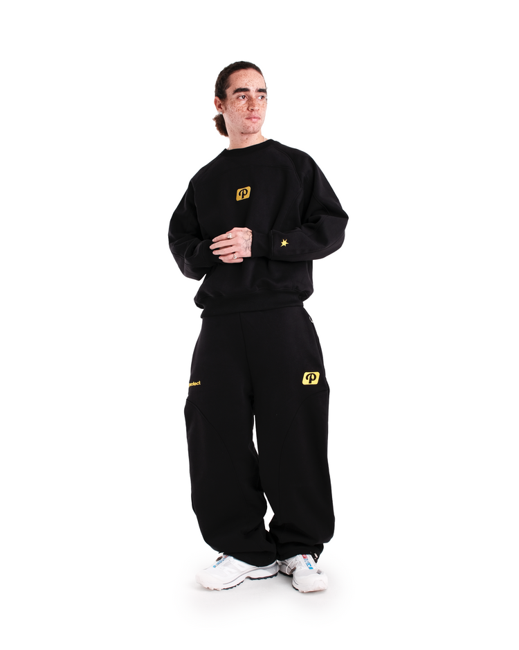 BLACK PANEL SPORT CREWNECK