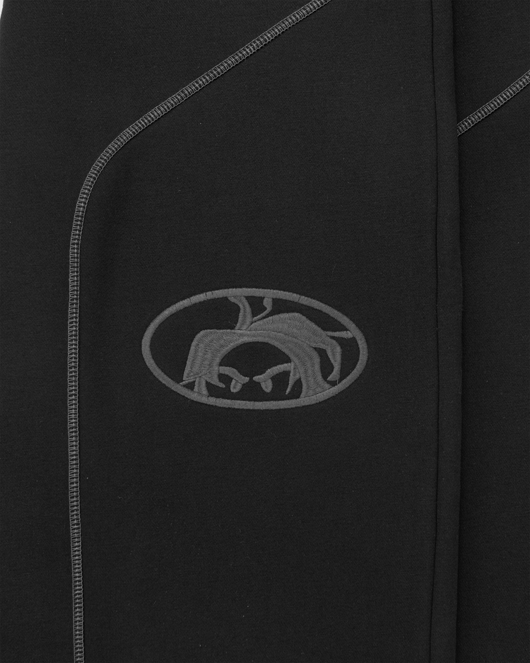 V2 BLACKOUT BRUDDA SWEATS