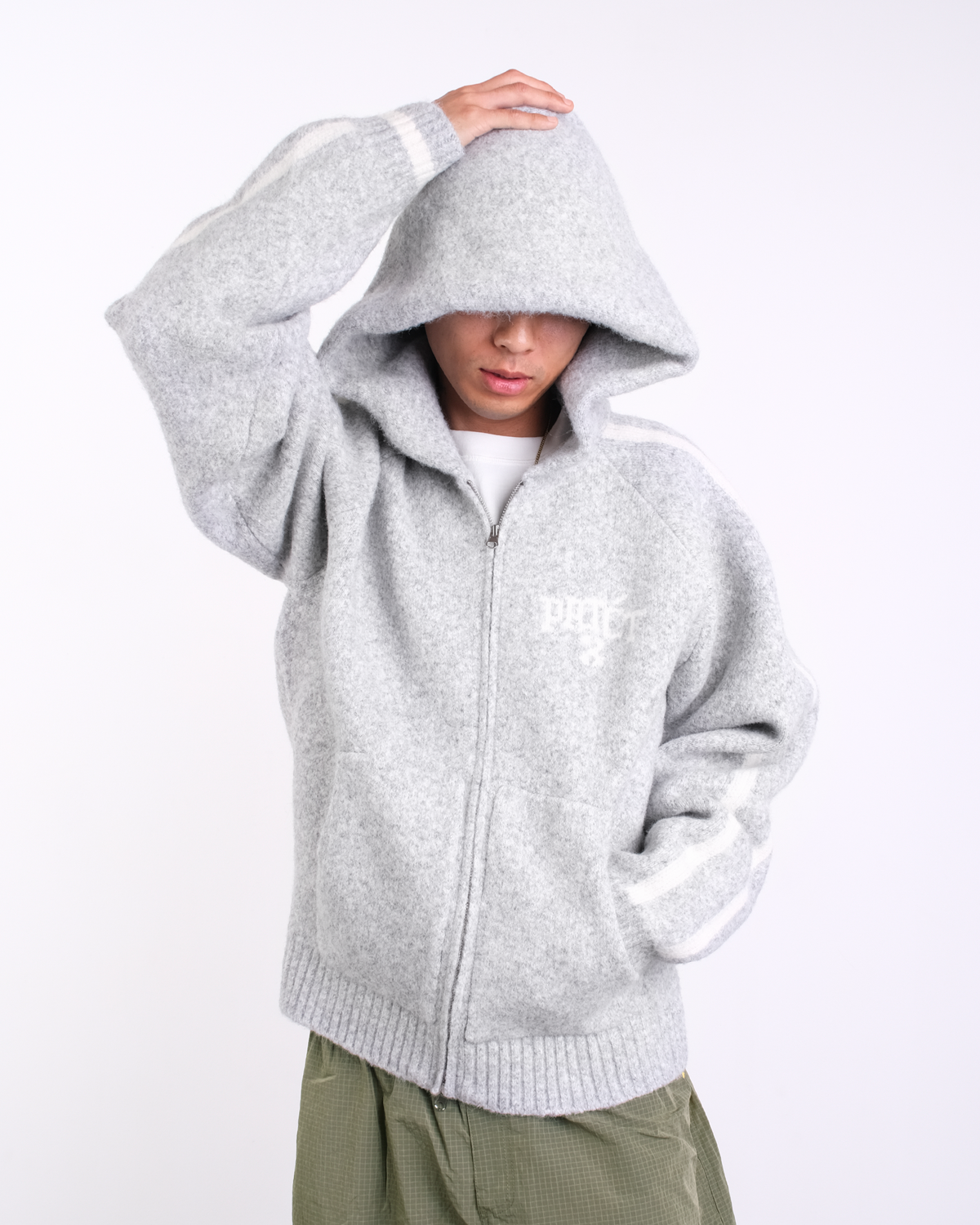 YETI KNIT ZIP-UP