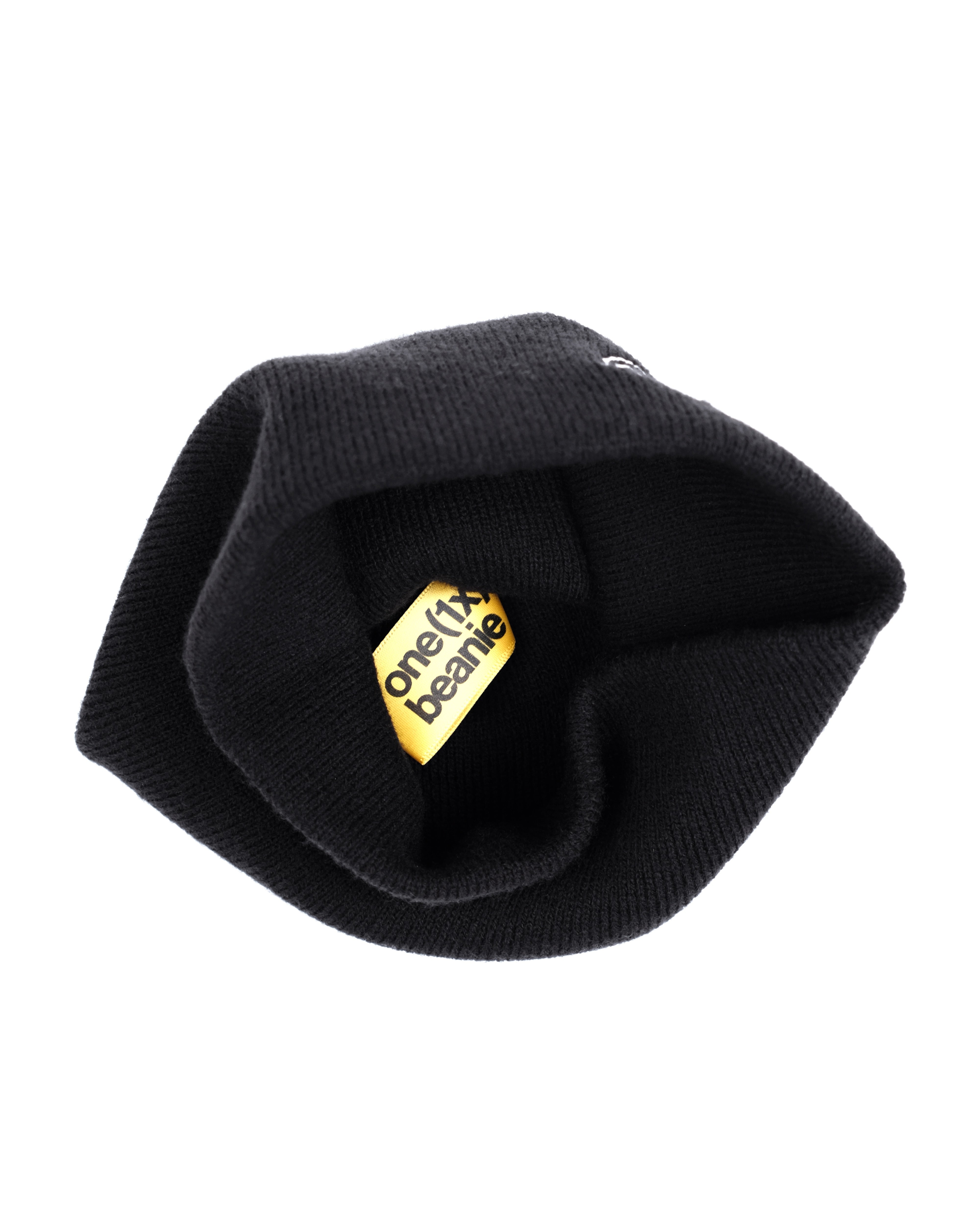 BLACK SCRIPT BEANIE - Protect