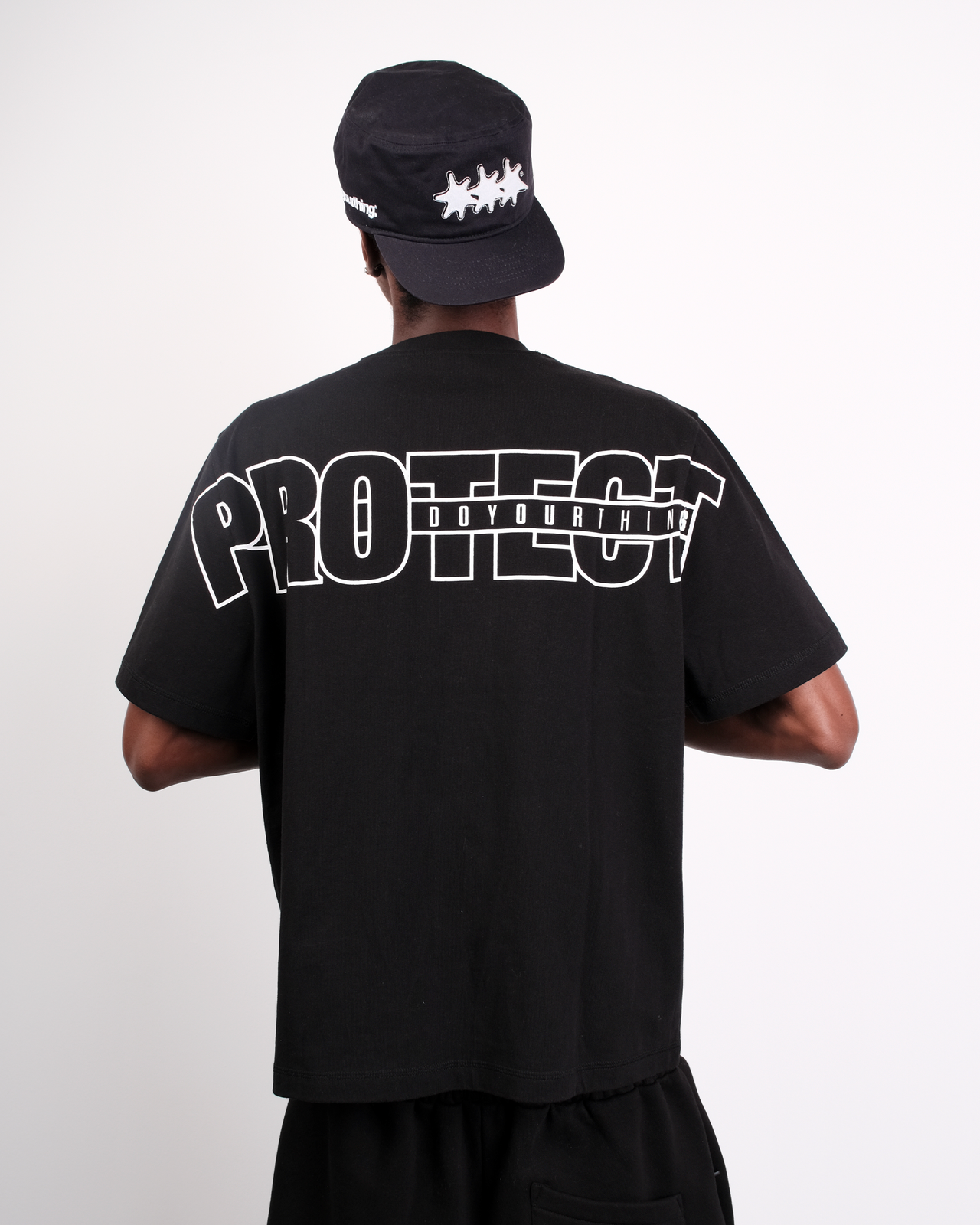 BLOCK TEE