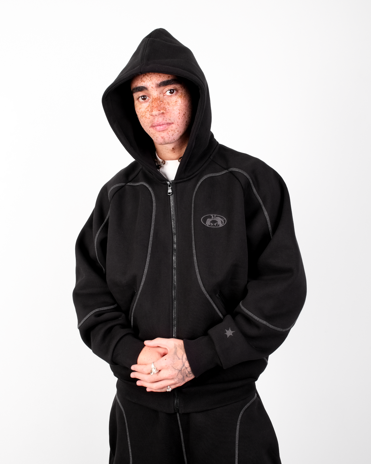 V2 BLACKOUT BRUDDA ZIP-UP